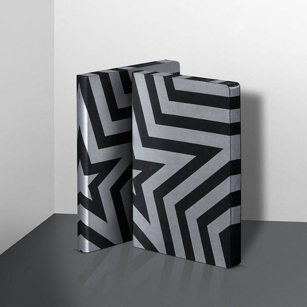 Nuuna, Graphic L Super Star silver notatbok