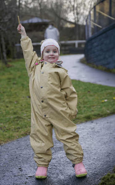 Kattnakken , Hel&aring;rsregndress s&oslash;le, str&aring;